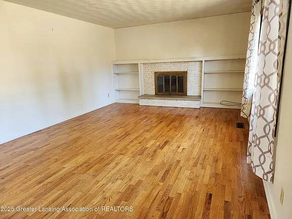 $800 / 3br - 1312ft2 - THIS the place you call HOME! (Lansing)63620274146819121