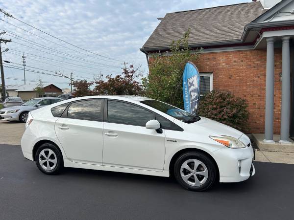 Toyota Prius “TWO” 1