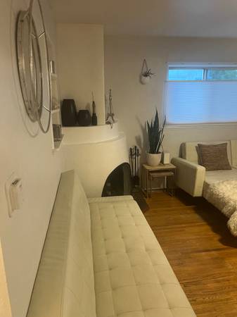 $795 / 3br - 11’ x 11’ unfurnished  bedroom available (Santa Fe)63659729821315121