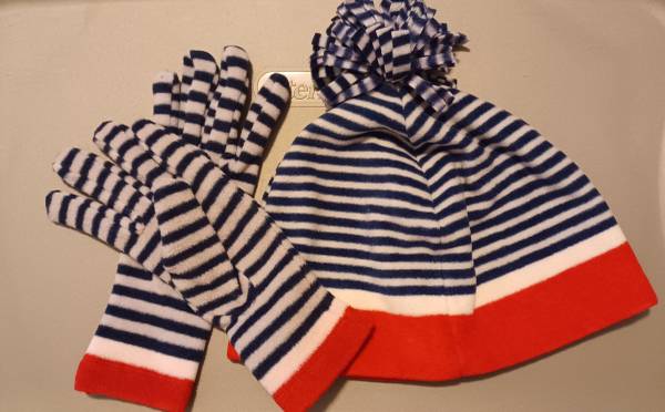 Winter Hats and Gloves (varieties) 1