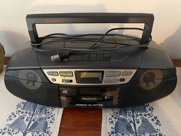 Panasonic rx-ds27 Radio Cassette CD Boombox 1