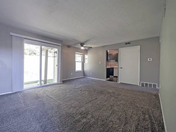$1,060 / 2br - 850ft2 - On-Site Management, On-Site Maintenance, 2 bedroom (1355 Western Ave, Chillicothe, OH)63683612506115122