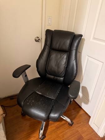 Free office chair 1