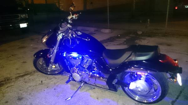 Suzuki Boulevard M109 1