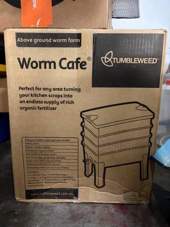 Worm Cafe - Brand New 1