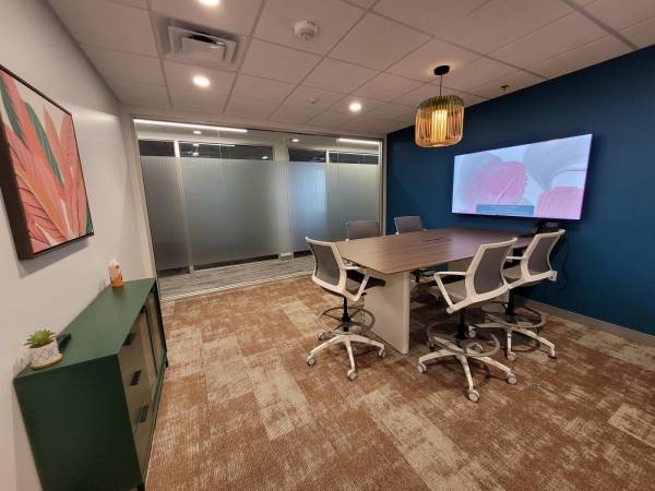 $200 Quiet, Professional Office Space – Perfect for small business owners63754943830017124
