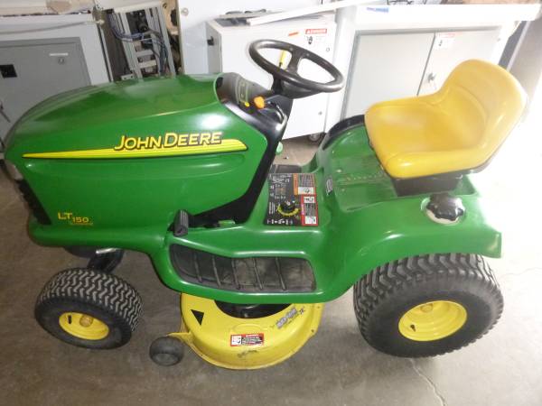 JOHN DEERE LT 150 AUTOMATIC 1