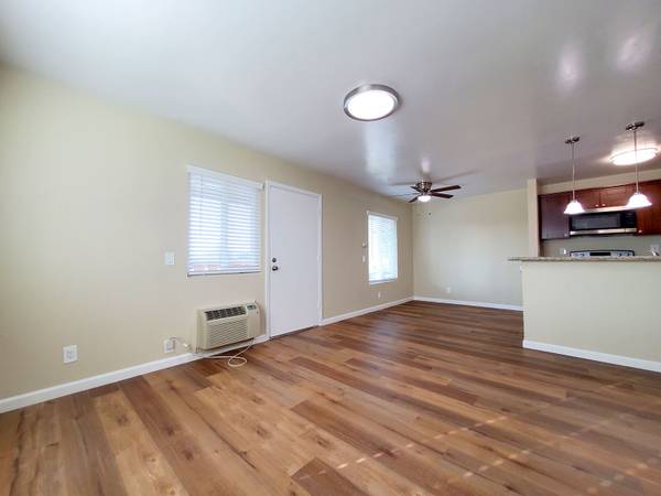 $1,995 / 1br - ¡ACTÚA RÁPIDO! ¡1x1 Muy Buscado! ¡Cinnamon Woods! (Chula Vista)63865701232643122
