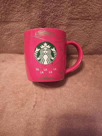 Starbucks Coffee Mug Red 12oz Gold Swirl Ribbon Green Siren Logo 2020 1