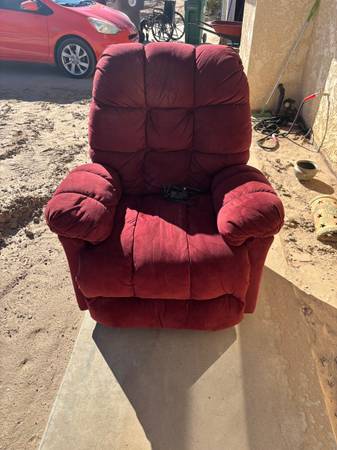 Free recliner 1
