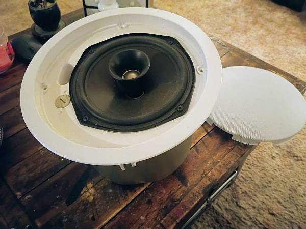 set of 4 JBL Model Control 26CT in ceiling speakers - electronics