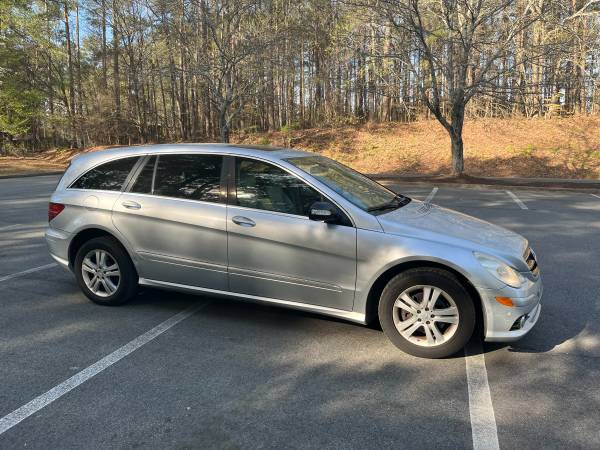 2009 Mercedes Benz R350 - $3,900 (Tucker)63620484021635122