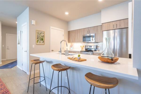 $2,520 / 2br - 1144ft2 - Towel Racks, Microwave, 2B/2B (13285 Southwest Hawks Beard Street, Tigard, OR)63914856179459124
