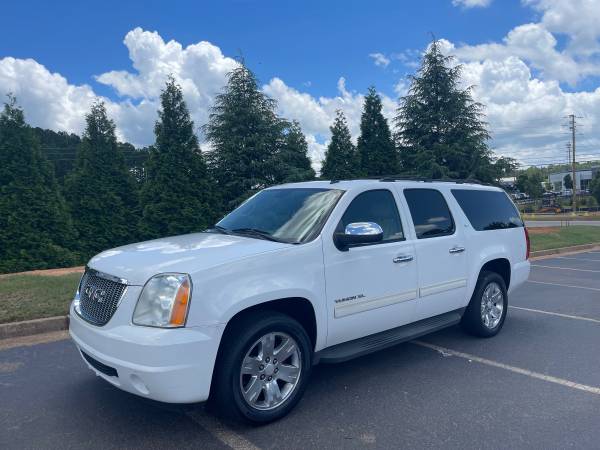 2011 GMC Yukon XL SLT AWD - $5,995 (NORTH ATLANTA)63620736949505120