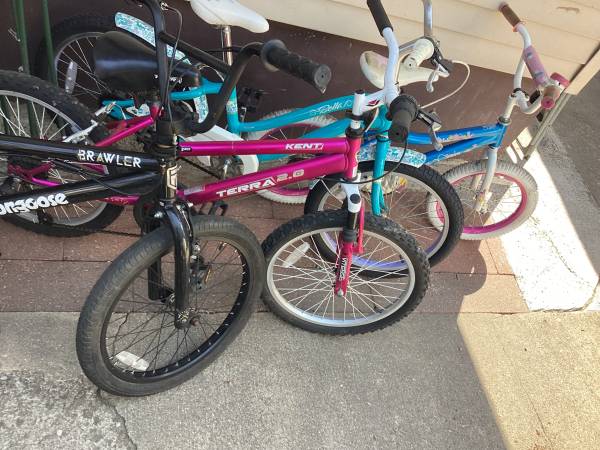 Bicicletas para niños de todas las tallas 16, 18 y 20, desde $10 hasta $30 - $10 (Lake Station, Indiana)63470451824259124