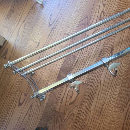 Pottery Barn Toalla de hotel Mercer Train Rack - $130 (Mukilteo)63471460766467122