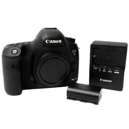 Canon EOS 5D Mark III Shutter Count at 12231 1