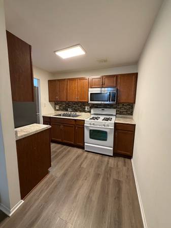 2bedroom 2 bathroom apartment for w 1