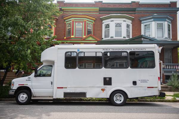 Beautiful Fully Converted Transport Bus - 2009 Ford E-450 1