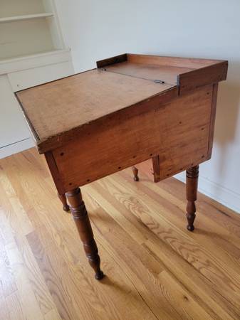 Primitive Slant-top Schoolmaster's desk, American Country 1