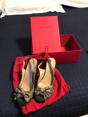 Valentino luxury shoes 1