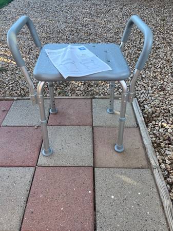 Shower Chair, Brand New, 350lb max, just assembled 1