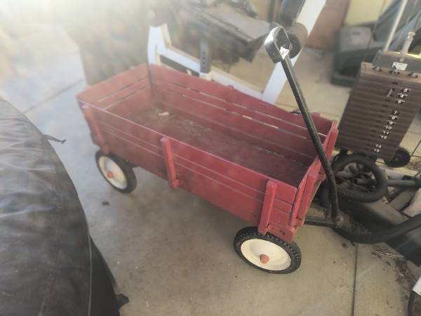 Radio Flyer Wagon Good Condition 1