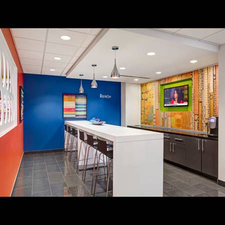 $401 🌟 Your New Office Awaits – Just Bring Your Laptop! 🌟63796401703041121