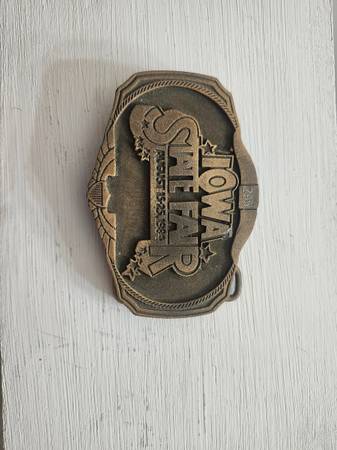 Vintage 1984 Iowa State Fair belt buckle 1