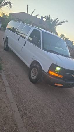 2012 Chevrolet Express G3500 - $7,700 (Phoenix)63612861250689123