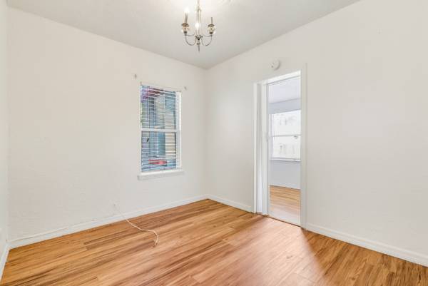 $2550.00 / 3br - 1166ft2 - Charming St. Pete Classic – 3 Bed / 2 Bath Home with Spacious Yard!63976136707074122