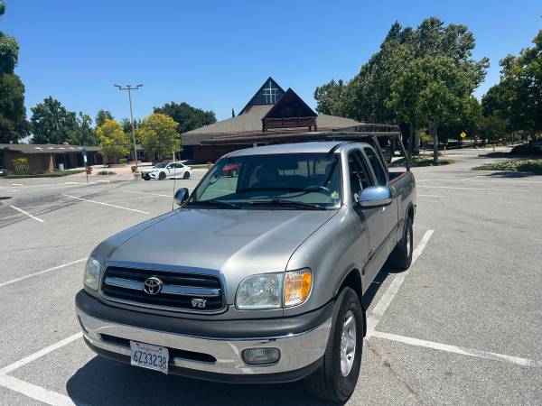 2002 Toyota Tundra Extra Cab SR5; V8 RWD; Lo Miles; Extra Clean! Smog! - $8,500 (san jose north)63624119953283121