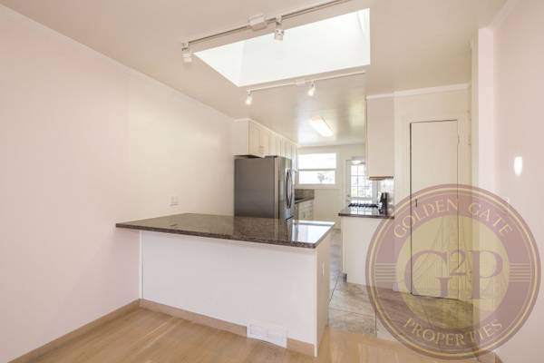 $5,250 / 2br - 1060ft2 - 3D Virtual Tour - 2 BR, 1 BA Apartment 1,060 Sq. Ft. - Parking, Storag (castro / upper market)63682851598593124