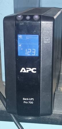 APC BR 700 UPS NO BATTERY 1