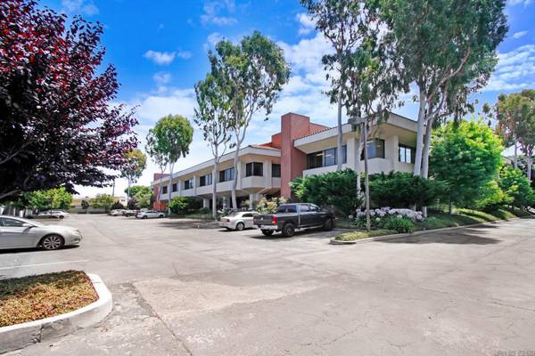 $4,362 / 2726ft2 - ¡Ubicación privilegiada! ¡Servicios incluidos! Suite de oficinas comerciales en Ventura (San Buenaventura / Ventura)63800496853763120