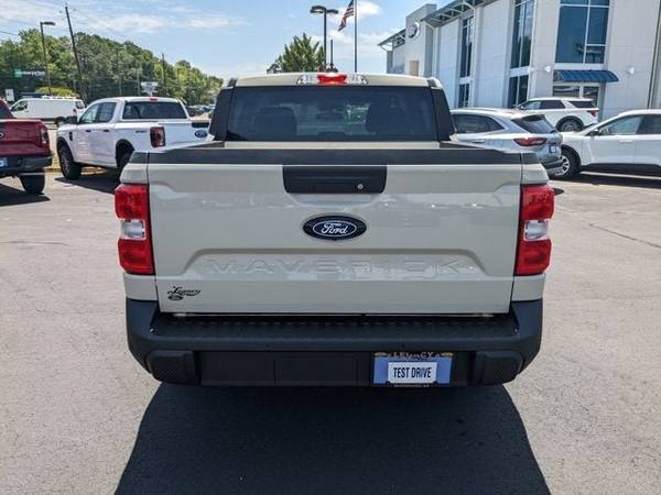 2025 *Ford* *Maverick* *XL FWD SuperCrew* - $29,385 (Legacy Ford)63620142909827124