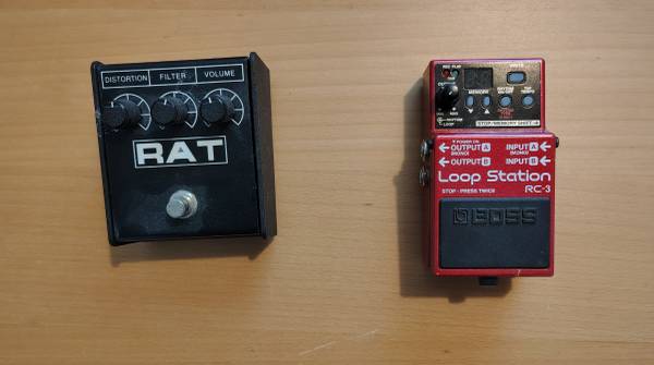 ProCo Rat2 & Boss RC-3 Loop Station 1