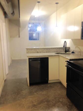$1150.00 / 1br - 570ft2 - 1BD APARTMENT INDUSTRIAL LOFT STATION NORTH MIDTOWN MT VERNON MICA PEA63694910251009120