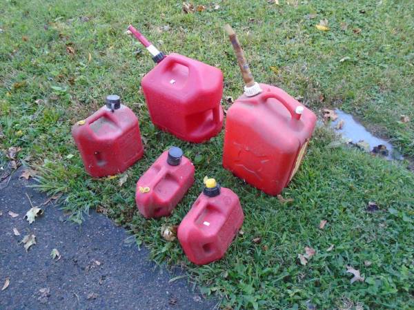 Gas containers 1