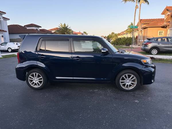2015 Scion XB 71k Miles  Blue Tooth Backup Camera Very Clean Condition - $9,950 (MIAMI)63470232157443122