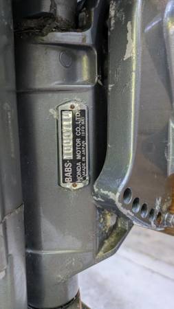 Honda Fuera de Borda 9.9 de Cuatro Tiempos 1987 - $600 (Isla Camano)63470980475395124