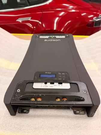 Audison Thesis Amplifiers 1