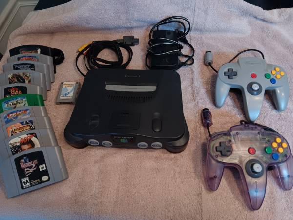 Nintendo 64 Console + 10 Games 1