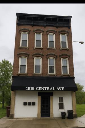 Central Ave Market 1