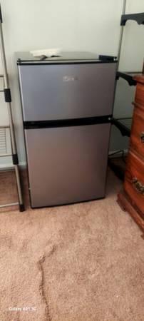 $800 / 3br - 1400ft2 - ¡Casa para compartir! (Allentown)64010162849410121