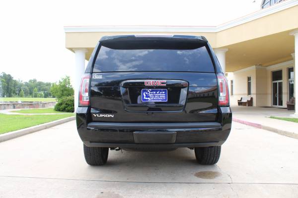 2017 GMC Yukon SLT - $21,39963624863760003123