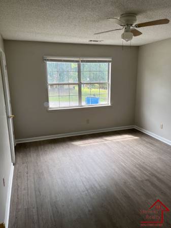 $1,400 / 2br - 1000ft2 - Bright Spacious Home (Flintstone)63993079508099120