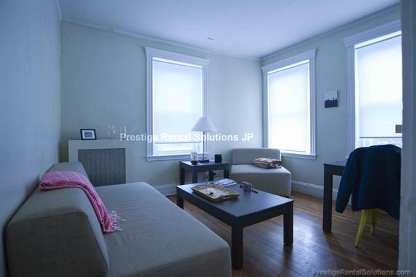 $2,295 / 1br - BOSTON RIVERWAY 1BD DISPONIBLE 8/1 CAMINANDO A LONGWOOD MÉDICO Y BROOKLINE (Fenway)63839290909185122
