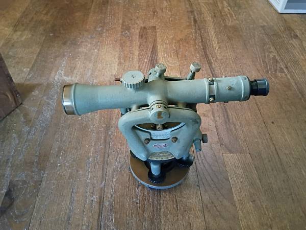 Vintage Craftsman Transit level 1