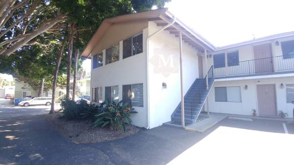 Spacious 2 BR /1.0 BA 1